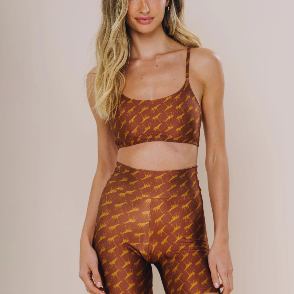 Top New Fit Girafa Marrom