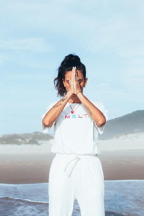 Camiseta M E L T