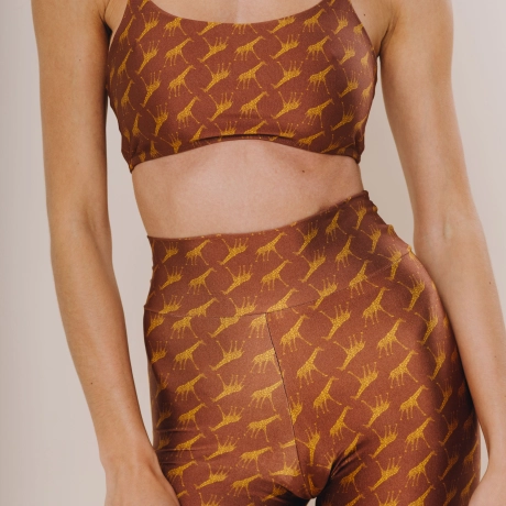 Top New Fit Girafa Marrom